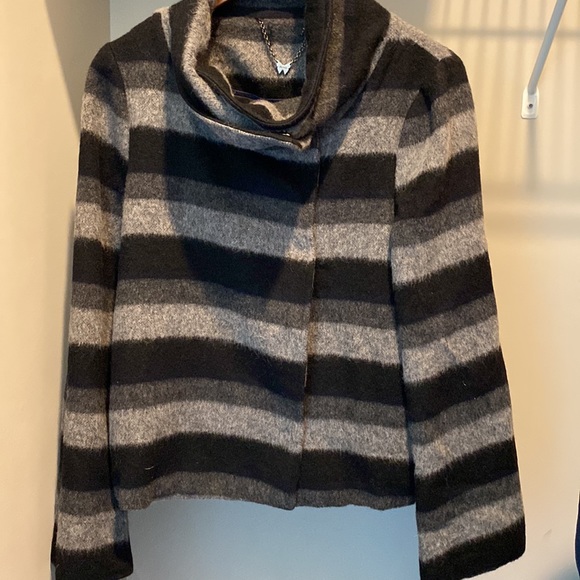 Ella Miss Wool Jacket - Picture 5 of 5